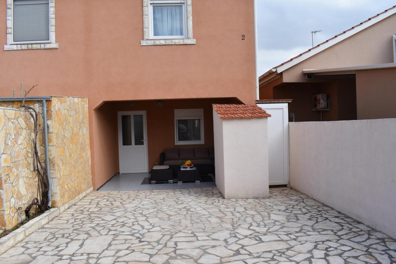 Holiday House Matej Вир Экстерьер фото